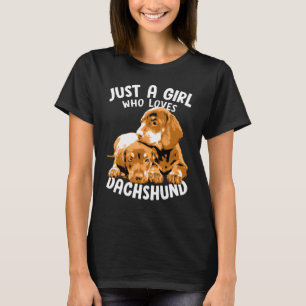 Dachshund Einfach Ein Mädchen Das Dachshunds Liebt T-Shirt