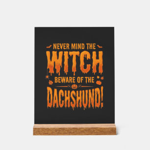 Dachshund Halloween Sorcière Avertissement Typogra