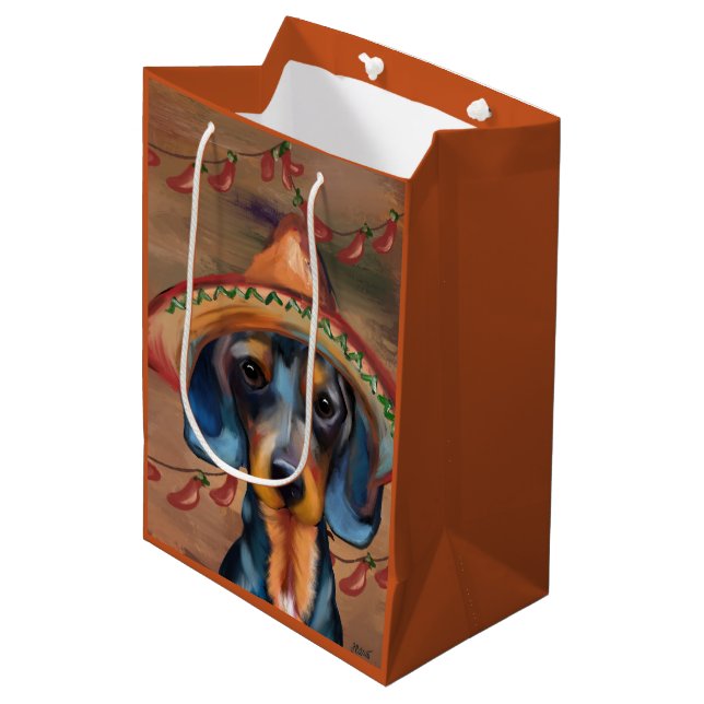 Dackel Cinco de Mayo Mittlere Geschenktüte (Vorderseite Schrägansicht)