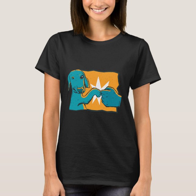 Dackel Hund Faustschlag T-Shirt (Vorderseite)