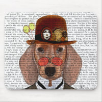 Dackel mit Steampunk Bowler Hat