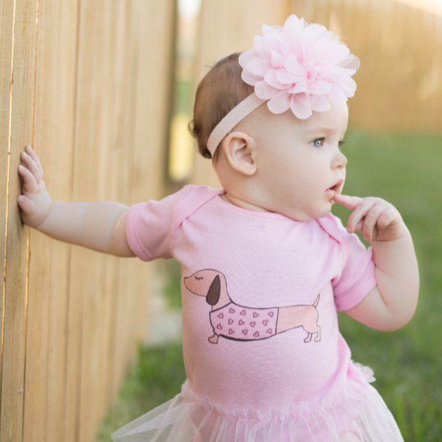 Dackel Rosa Herzstück 1 Stück Outfit für Baby Baby Strampler (Von Creator hochgeladen)