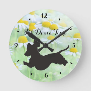 Dackel-und Gänseblümchen-Wand-Uhr Runde Wanduhr