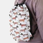Dackel Wursthund Sportbeutel<br><div class="desc">Lustige kleine Dackel Würstchen oder Dackel Hunde in Wollstrickbekleidung. Ideal für Hundefreunde. Originelle Kunst von Nic Squirrell.</div>