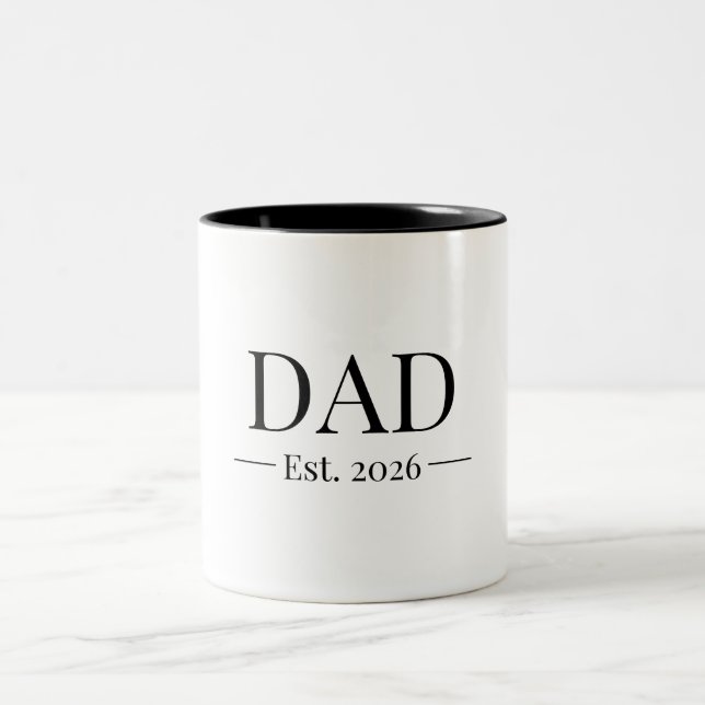 Dad Established 2026 Zweifarbige Tasse (Mittel)