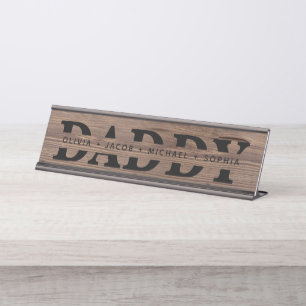 "Daddy" Personalisierte Kindernamen Wood Black Schreibtischnamensplakette