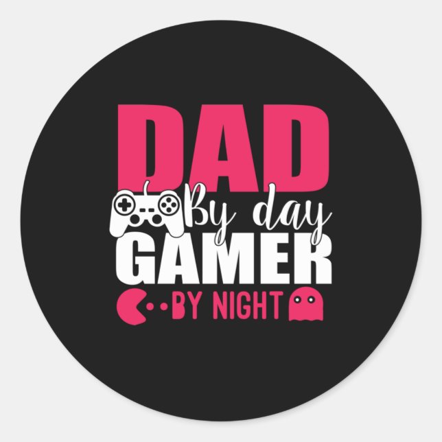 Daddy spendet Vater by Day Gamer by Night Runder Aufkleber (Vorderseite)