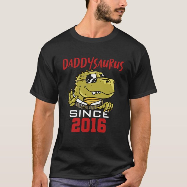 Daddysaurus seit 2016 T-Shirt (Vorderseite)