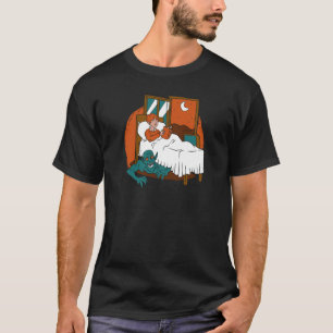 Daemon Verstecken unter einem Kinderbett Cool Retr T-Shirt