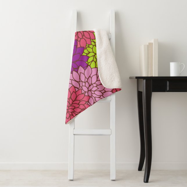 Dahlia-Blume, farbenfrohe Blume, Blumenmuster Sherpadecke (Beispiel)