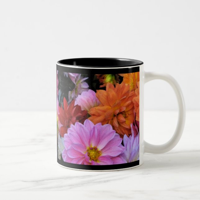 Dahlia Petals Zweifarbige Tasse (Rechts)