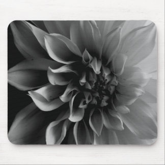 Dahlie Mousepad