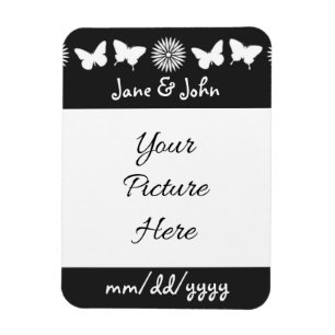 Daisies and Butterflies in Black Erinnerung Magnet
