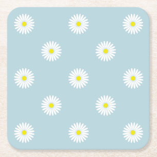Daisies Illustratives Muster auf blass blau Rechteckiger Pappuntersetzer