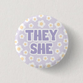 Daisies Sie/She Pronouns in Lila Button