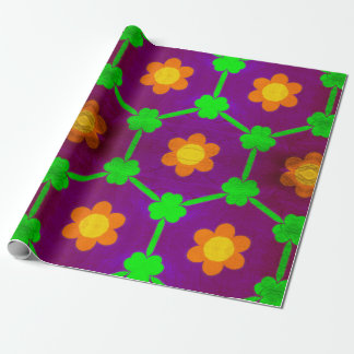 Daisis and Clovers Geschenkpapier
