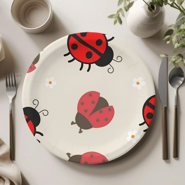 Daisy and Ladybug Birthday Party Paper Plates Pappteller (ladybug party plates, ladybug birthday plates, ladybug party supplies, little ladybug birthday, bug )