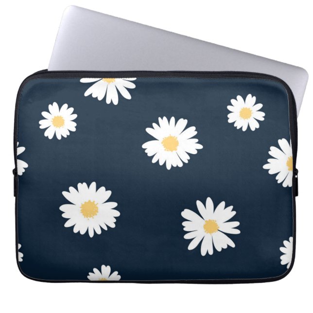 Daisy auf blauem Muster Laptopschutzhülle (Vorderseite)