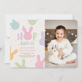 Daisy Floral Bunny 2. Geburtstag Einladung