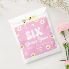 Daisy Flower Six Groovy Years 6th Birthday Party Geschenktütchen