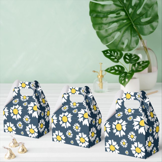 Daisy Pattern, Blumenmuster, weiße Daisien Geschenkschachtel (Zahlreiche)