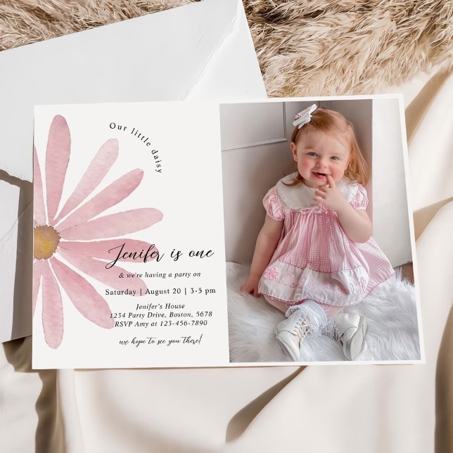 Daisy Pink Girl First Birthday Party Foto Einladung (Von Creator hochgeladen)