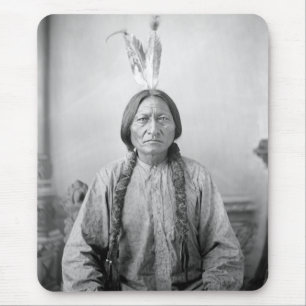 Dakota Leader sitzt Bull Native Amerikanische Urei Mousepad