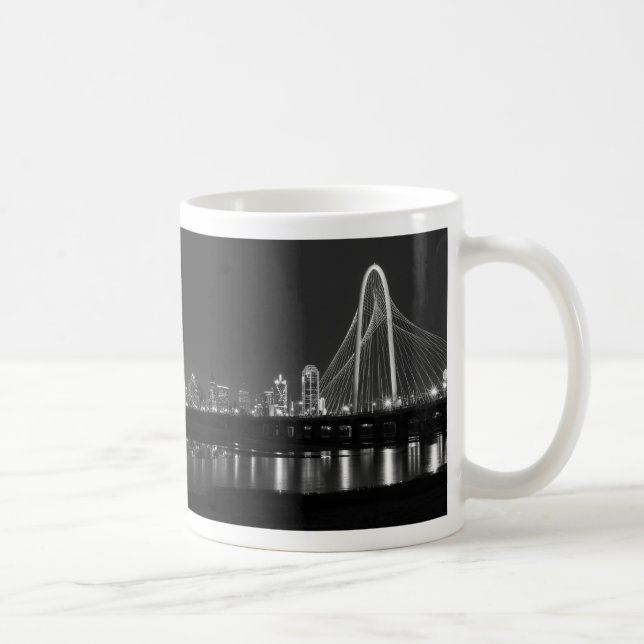 Dallas Bridge View Grayscale Coffee Mug (Droite)
