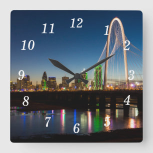 Dallas Skyline Morgendämmerung Wanduhr