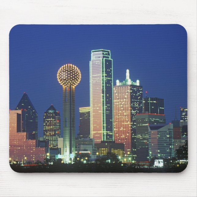 'Dallas, TX-Skyline nachts mit Wiedersehen Tower' Mousepad (Vorne)
