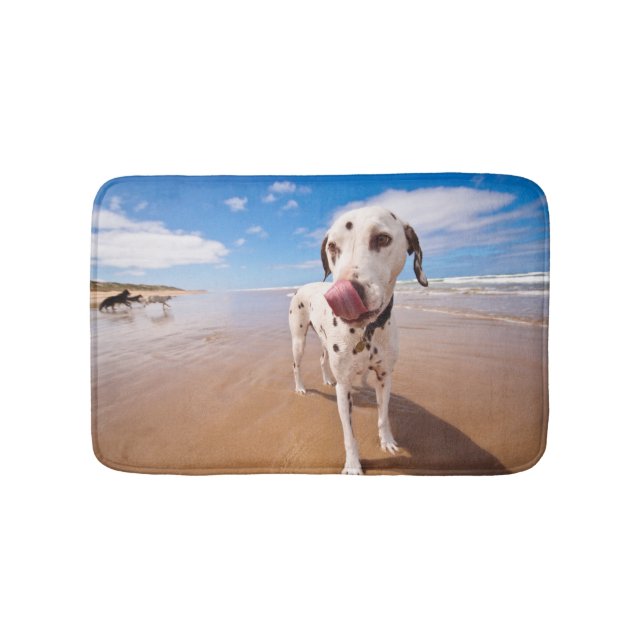 Dalmatiner-Hund auf Strand Badematte (Vorderseite)