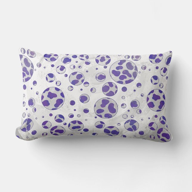 Dalmatiner Lila und White Polka Dot Lendenkissen (Vorderseite)