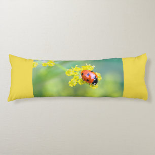 Dame oben seitenschläferkissen