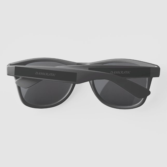 Damicratische Sonnenbrille (Rückseite)