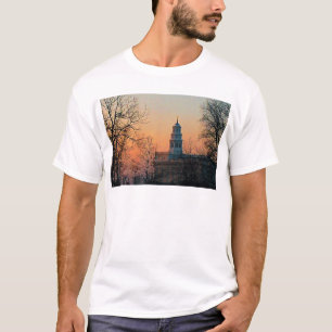 Dämmerung am Nauvoo Tempel T-Shirt