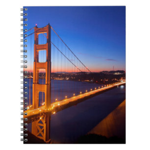 Dämmerung über San Francisco und Golden Notizblock