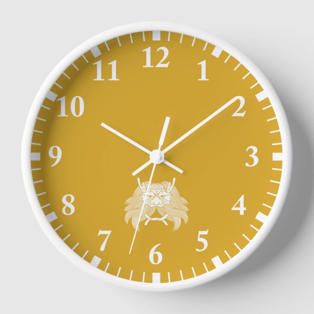 Dämonenhelm Uhr (Vorderseite)