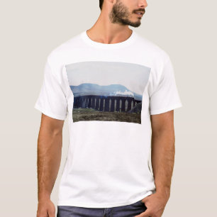 Dämpfen Sie Zug "grünen Pfeil" auf Ribblehead T-Shirt