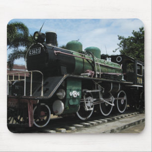 Dampfzug WW2 an der Kwai-Brücke Mousepad