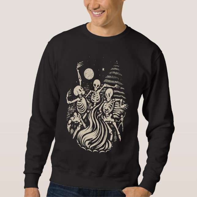 Dancing Skeletons Bones Under the Moon Wicca Wicca Sweatshirt (Vorderseite)