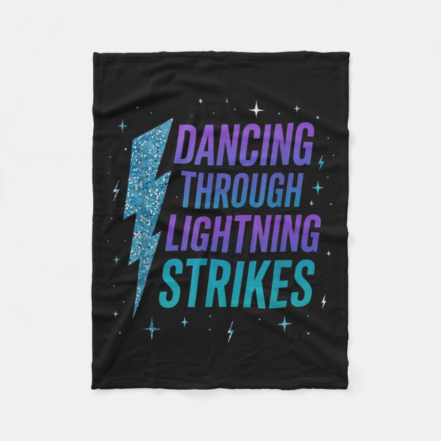 Dancing Through The Lightning Strike Dancer Motiva Fleecedecke (Vorderseite)