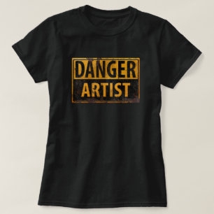 DANGER ARTIST-Schild mit gestörtem Metallrost T-Shirt