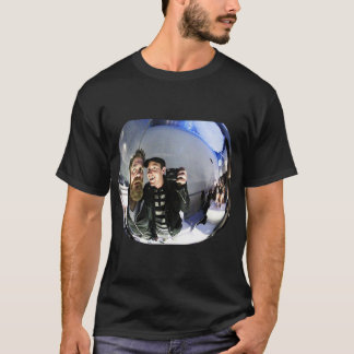 Danger Ehren a Danger Ehren a Danger Ehren         T-Shirt