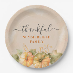 Dankbare Familie Kürbis Thanksgiving Abendessen Pappteller