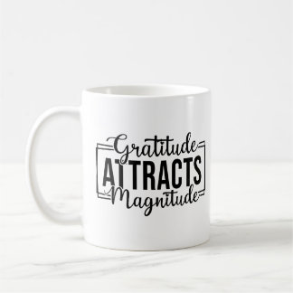 Dankbarkeit zieht Magnitude Custom Coffee Tasse an