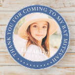 Danke, dass du zu meinem Bat Mitzvah-Foto gekommen Runder Aufkleber<br><div class="desc">Dieses einfache und klassische Design besteht aus Serifentypografie und fügt ein benutzerdefiniertes Foto hinzu. Danke,  dass du nach Bat Mitzvah gekommen bist.</div>