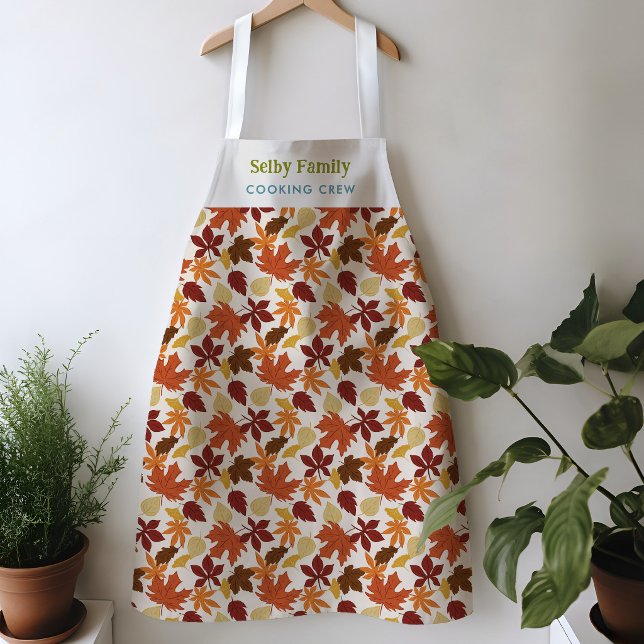 Dankfest Familien Kochcrew mit fallenden Blättern Schürze (Falling Leaves Thanksgiving Family Cooking Crew Apron)