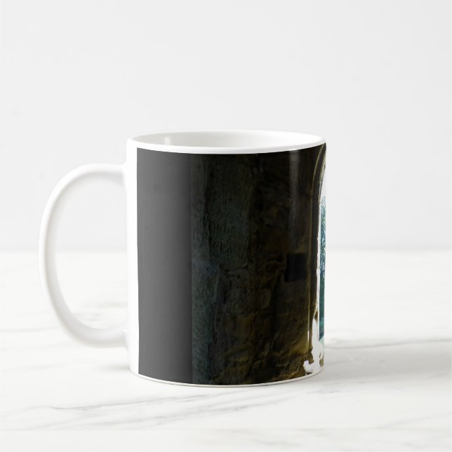 Danny Duck the Mummy besucht eine Tasse (Links)