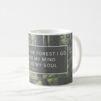 Dans la tasse de forêt