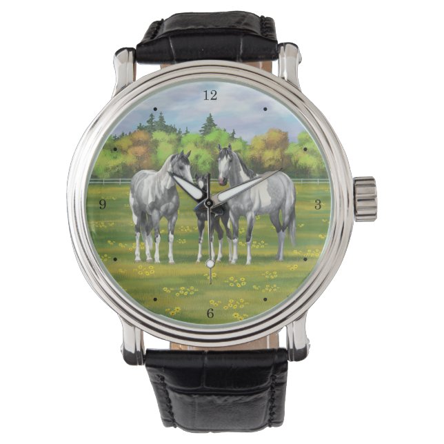 Daple Gray Pinto Paint Horses In Summer Pasta Armbanduhr (Vorderseite)